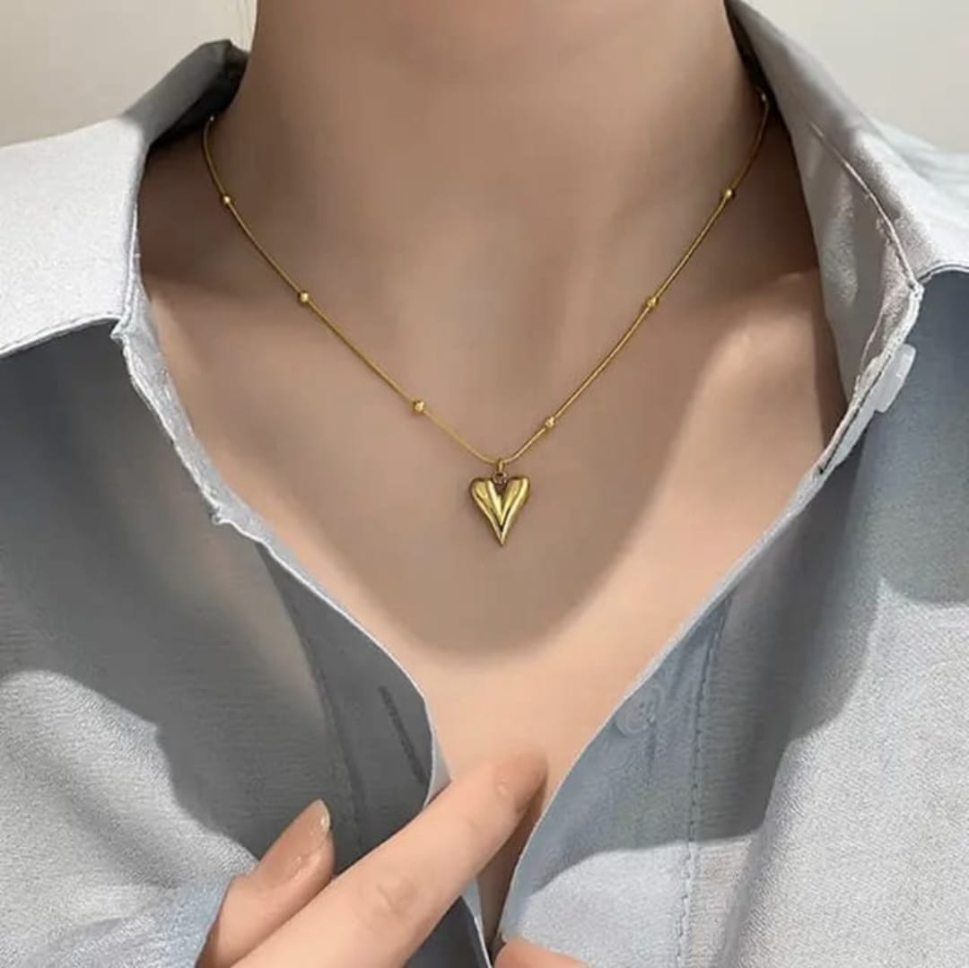 Anti Tarnish Heart Shape Pendent with Ball Chain